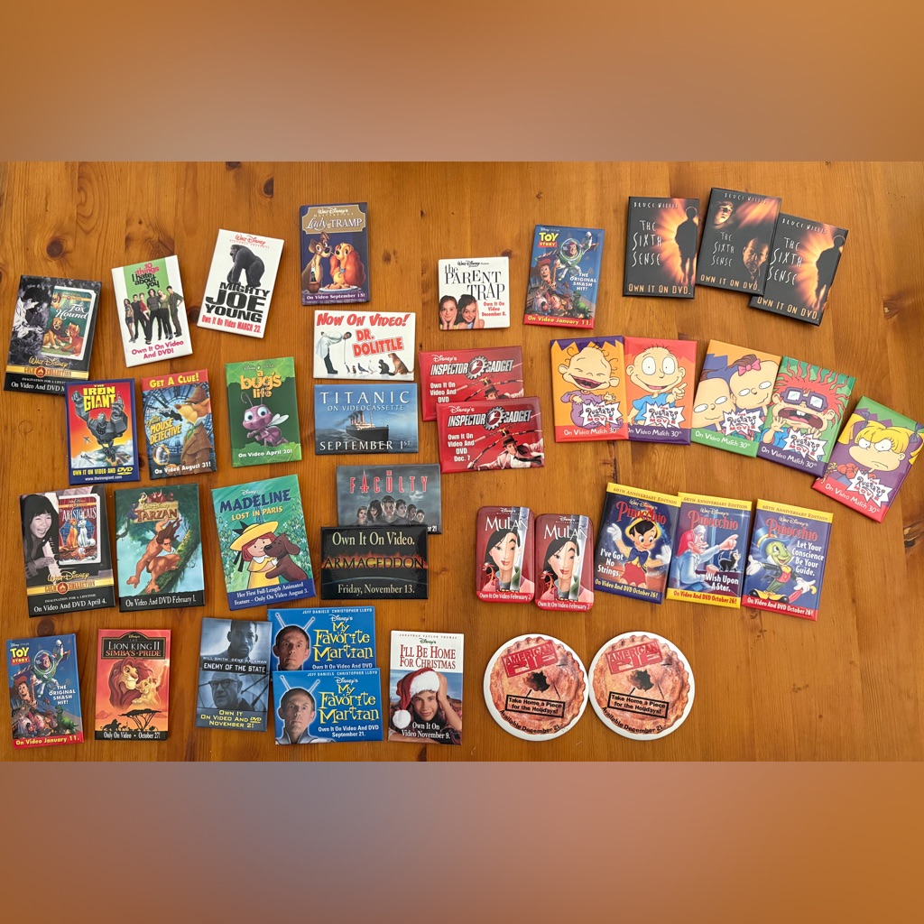Vintage Promotional Movie Button Lot  Disney  Animated Titles